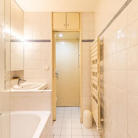 Guestready - Classic Parisian Near Bastille *